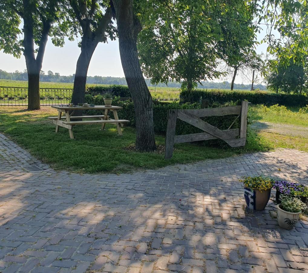 B&B De Nieuwenhof 'De Voorkamer' Melderslo Экстерьер фото