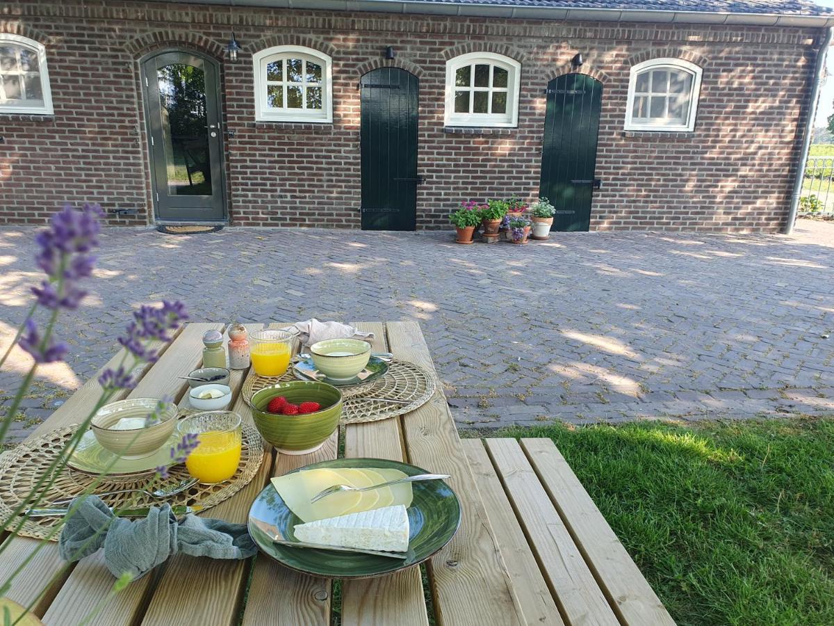 B&B De Nieuwenhof 'De Voorkamer' Melderslo Экстерьер фото